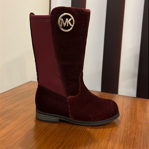 Michael Kors Emma Lily velour Boots new plum Girls Toddlers Size 12 - Picture 4 of 13